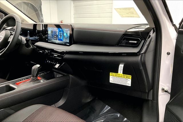 2026 Nissan Kicks SR AWD