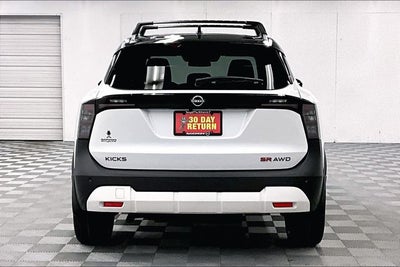 2026 Nissan Kicks SR AWD