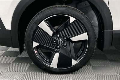 2026 Nissan Kicks SR - Premium and Cold Weather Packages