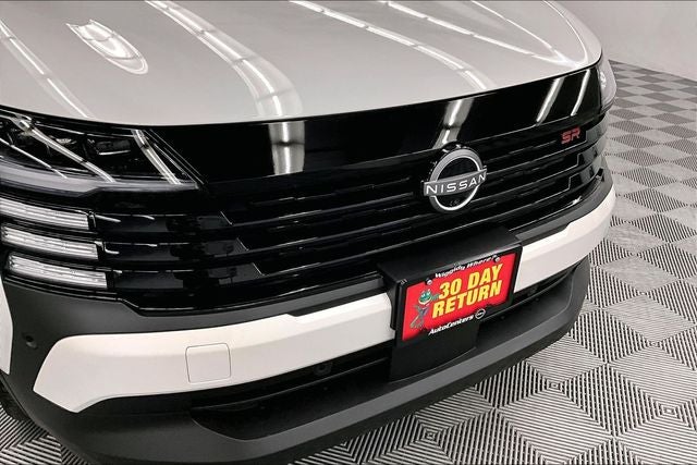 2026 Nissan Kicks SR - Premium and Cold Weather Packages