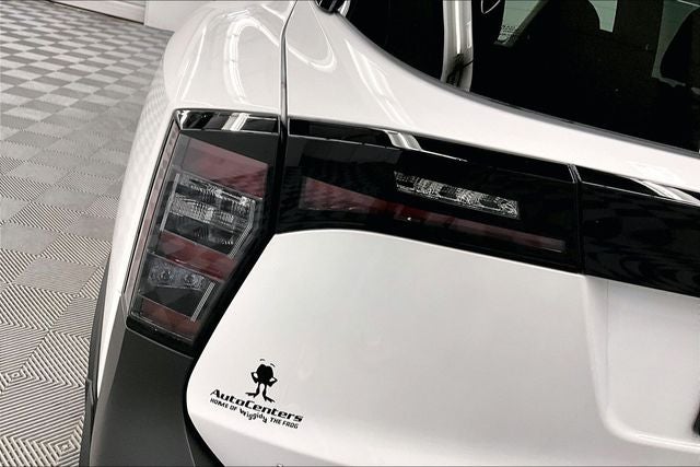 2026 Nissan Kicks SR - Premium and Cold Weather Packages