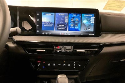 2026 Nissan Kicks SR - Premium and Cold Weather Packages