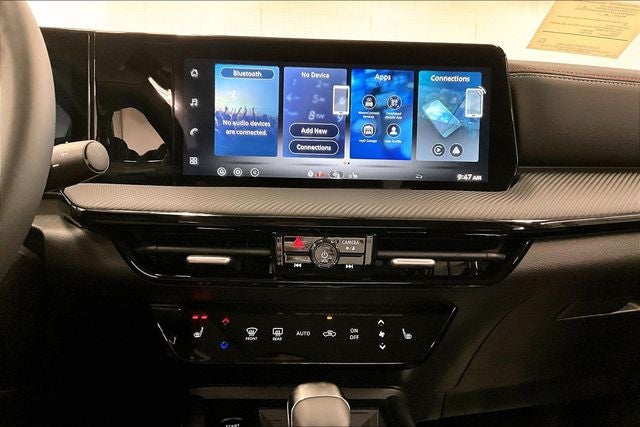 2026 Nissan Kicks SR - Premium and Cold Weather Packages