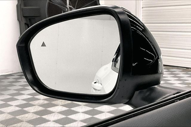 2026 Nissan Kicks SR - Premium and Cold Weather Packages