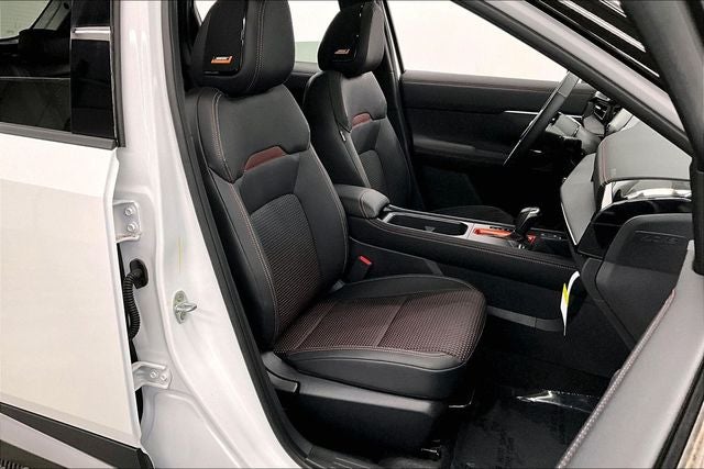 2026 Nissan Kicks SR - Premium and Cold Weather Packages