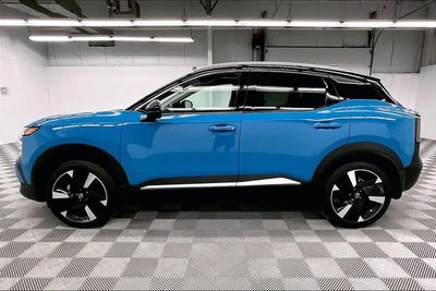 2025 Nissan Kicks SR Premium Pkg - Pano Roof - Adaptive Cruise