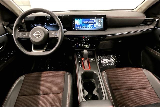 2025 Nissan Kicks SR Premium Pkg - Pano Roof - Adaptive Cruise