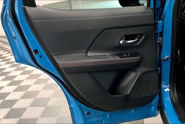 2025 Nissan Kicks SR Premium Pkg - Pano Roof - Adaptive Cruise