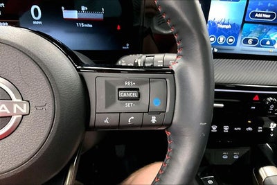 2025 Nissan Kicks SR Premium Pkg - Pano Roof - Adaptive Cruise
