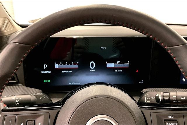2025 Nissan Kicks SR Premium Pkg - Pano Roof - Adaptive Cruise