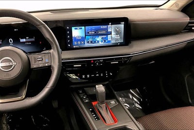 2025 Nissan Kicks SR Premium Pkg - Pano Roof - Adaptive Cruise