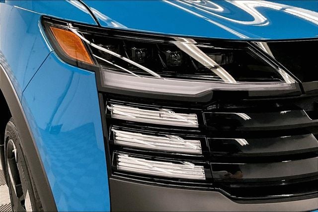 2026 Nissan Kicks SR - Premium and Cold Weather Packages