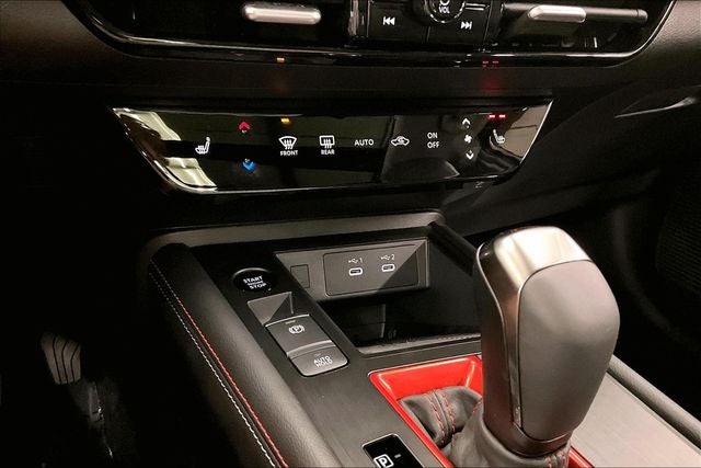 2026 Nissan Kicks SR - Premium and Cold Weather Packages