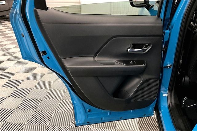 2026 Nissan Kicks SR - Premium and Cold Weather Packages