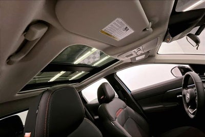 2026 Nissan Kicks SR - Premium and Cold Weather Packages