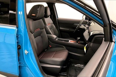 2026 Nissan Kicks SR - Premium and Cold Weather Packages