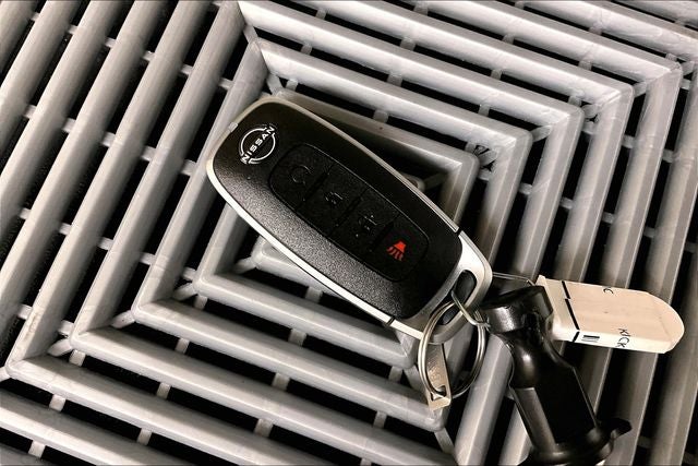 2025 Nissan Kicks SR - Premium, Electronics, Illumination Pkgs