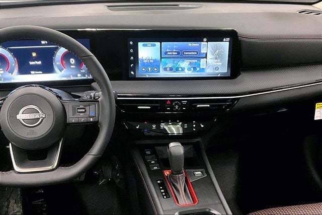 2025 Nissan Kicks SR - Premium, Electronics, Illumination Pkgs