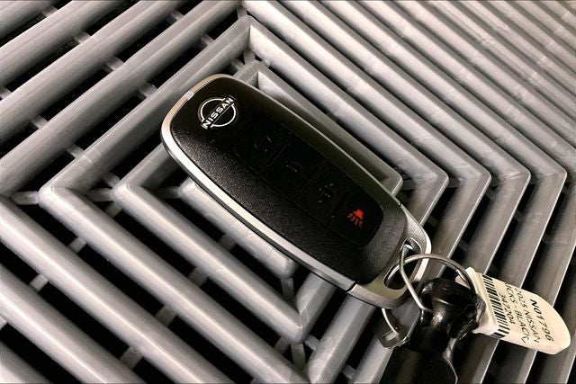 2025 Nissan Kicks SR AWD - Premium, Electronics, Illumination Pkgs