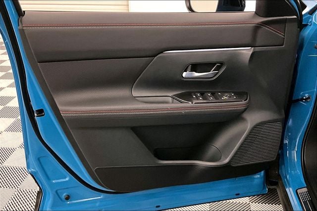 2025 Nissan Kicks SR AWD - Premium, Electronics, Illumination Pkgs