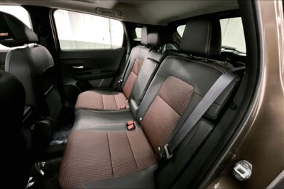 2026 Nissan Kicks SR AWD - Premium and Cold Weather Package