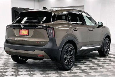 2026 Nissan Kicks SR AWD - Premium and Cold Weather Package