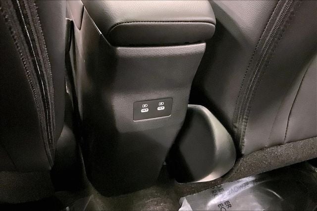 2026 Nissan Kicks SR AWD - Premium and Cold Weather Package