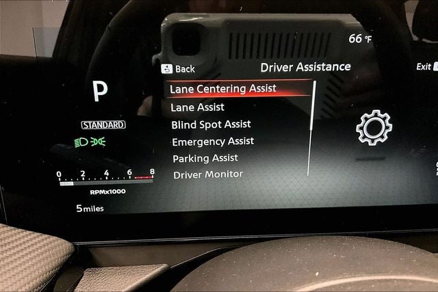 2026 Nissan Kicks SR AWD - Premium and Cold Weather Package