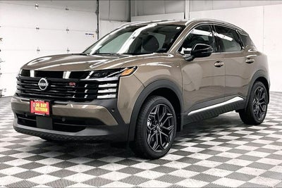 2026 Nissan Kicks SR AWD - Premium and Cold Weather Package