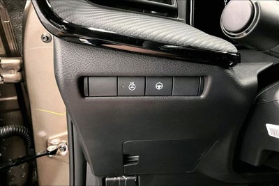 2026 Nissan Kicks SR AWD - Premium and Cold Weather Package