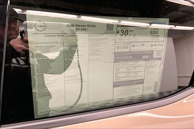 2026 Nissan Kicks SR AWD - Premium and Cold Weather Package