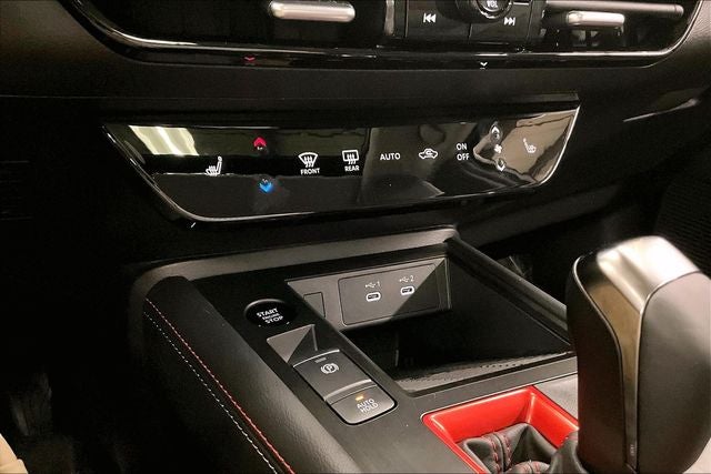 2026 Nissan Kicks SR AWD - Premium, Cold Weather, Electronics, Illumina