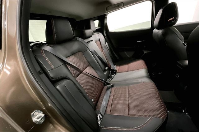 2026 Nissan Kicks SR AWD - Premium, Cold Weather, Electronics, Illumina