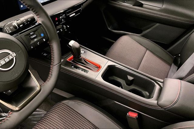 2026 Nissan Kicks SR AWD - Premium, Cold Weather, Electronics, Illumina