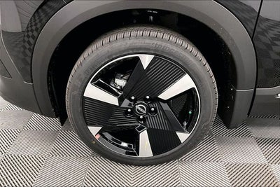 2026 Nissan Kicks SR AWD - Premium and Cold Weather Packages