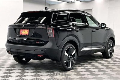 2026 Nissan Kicks SR AWD - Premium and Cold Weather Packages