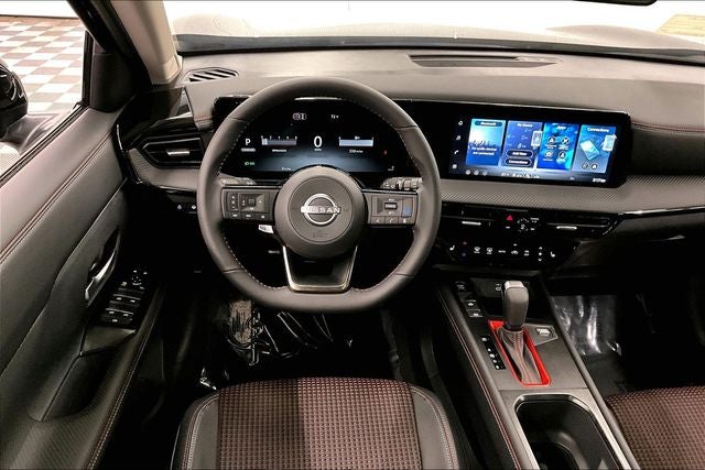 2026 Nissan Kicks SR AWD - Premium and Cold Weather Packages