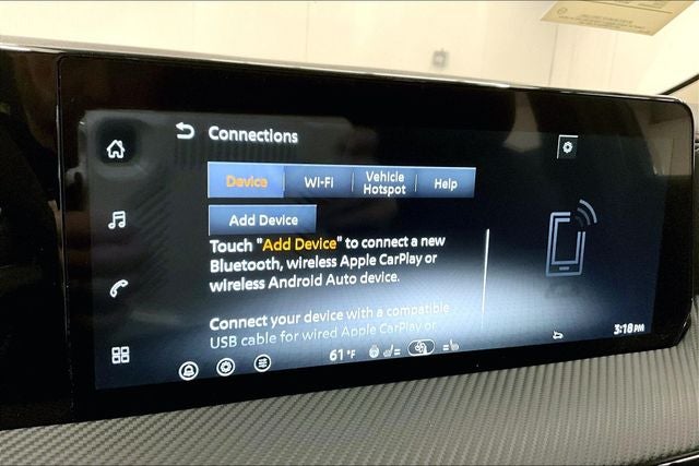 2026 Nissan Kicks SR AWD - Premium and Cold Weather Packages