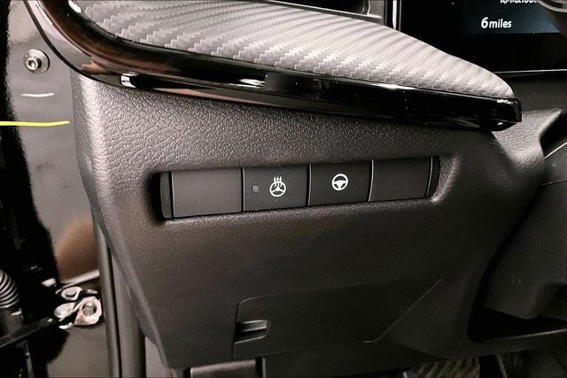 2026 Nissan Kicks SR AWD - Premium and Cold Weather Packages