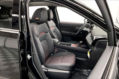 2026 Nissan Kicks SR AWD - Premium and Cold Weather Packages