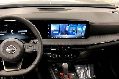 2026 Nissan Kicks SR AWD - Premium and Cold Weather Packages