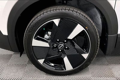 2026 Nissan Kicks SR AWD - Premium, Cold Weather, Electronics, Illumina