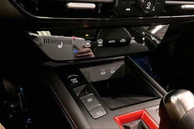 2026 Nissan Kicks SR AWD - Premium, Cold Weather, Electronics, Illumina