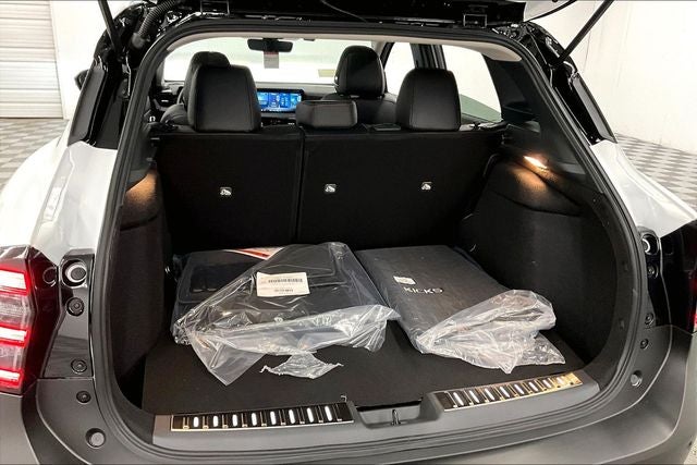 2026 Nissan Kicks SR AWD - Premium, Cold Weather, Electronics, Illumina