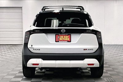 2026 Nissan Kicks SR AWD - Premium, Cold Weather, Electronics, Illumina