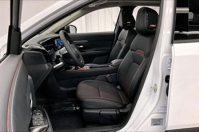 2026 Nissan Kicks SR AWD - Premium and Cold Weather Packages