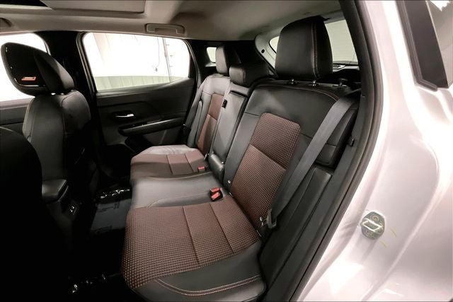 2026 Nissan Kicks SR AWD - Premium and Cold Weather Packages