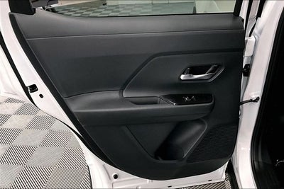 2026 Nissan Kicks SR AWD - Premium and Cold Weather Packages