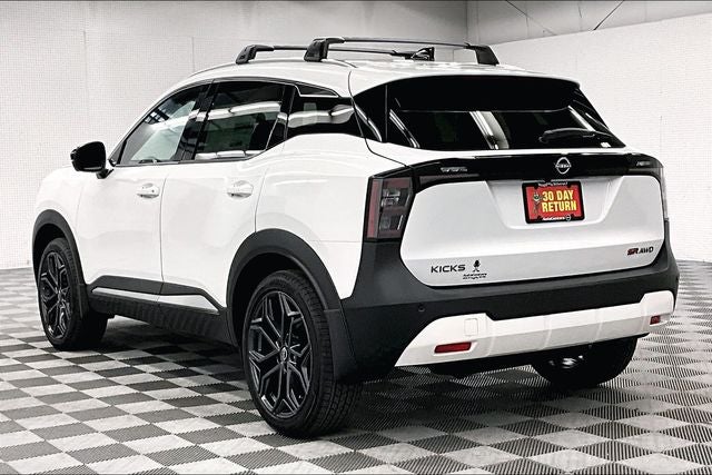 2026 Nissan Kicks SR AWD - Premium and Cold Weather Packages