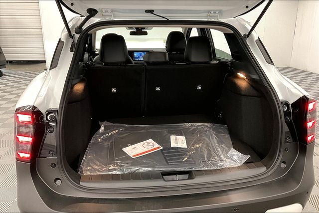 2026 Nissan Kicks SR AWD - Premium and Cold Weather Packages